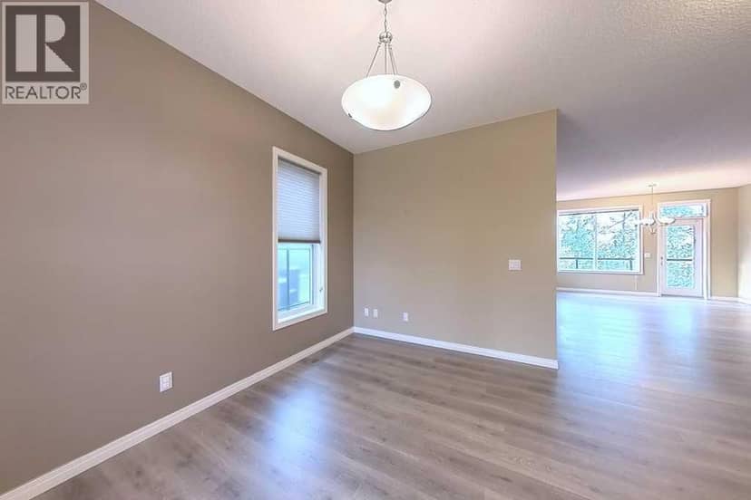 149 Rockborough Green NW, Calgary, photo 7