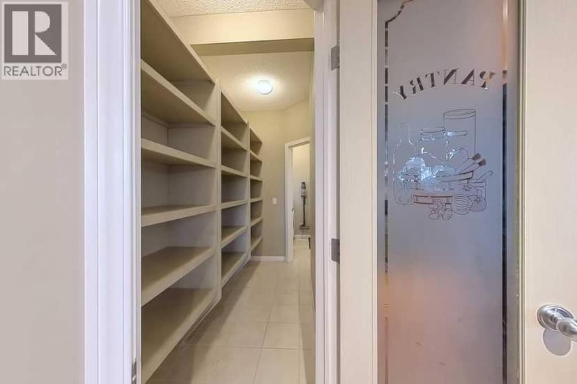 149 Rockborough Green NW — photo 23 of 40