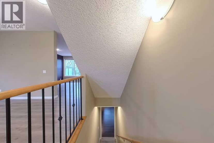 149 Rockborough Green NW — photo 40 of 40