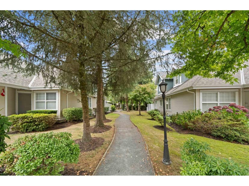 56 16995 64 AVENUE, Surrey, photo 3