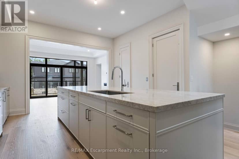 335 Helen Lawson Lane — photo 18 of 33