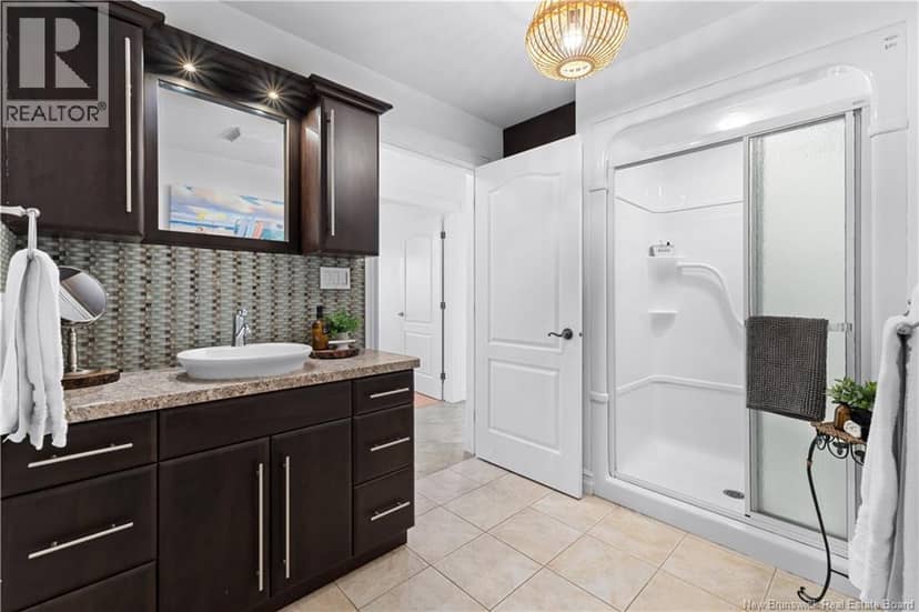 8 Ocean Breeze Drive — photo 35 of 40