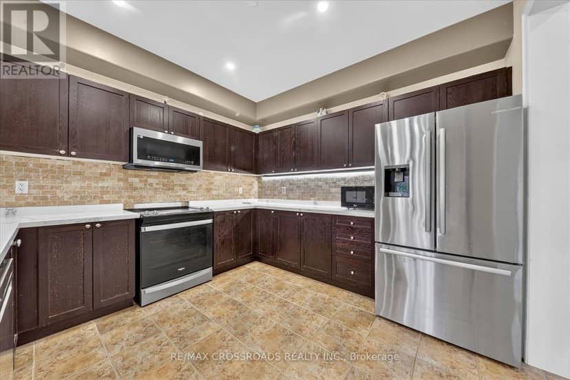 1584 Quail Run Drive — photo 15 of 40