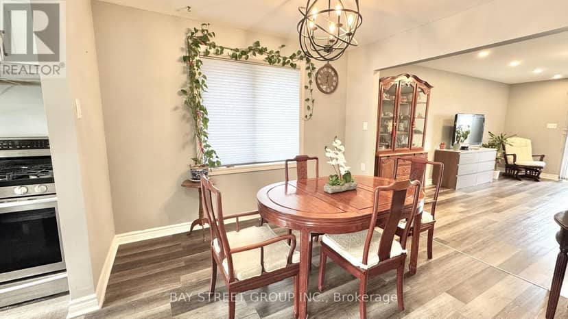 8223 Marcon Street — photo 15 of 40