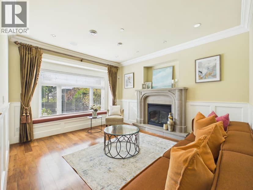 3575 W 38TH AVENUE, Vancouver, photo 2