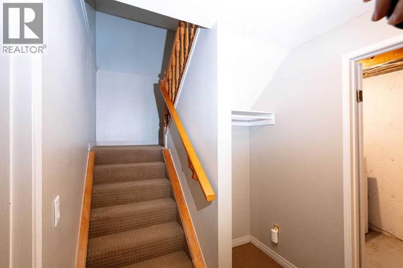 30, 228 Theodore Place NW — photo 15 of 39