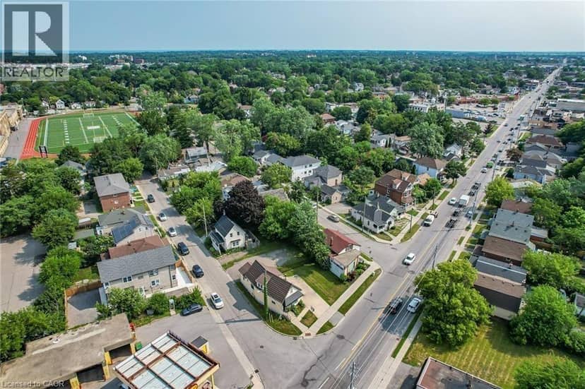 147 WELLAND Avenue, St. Catharines, photo 2