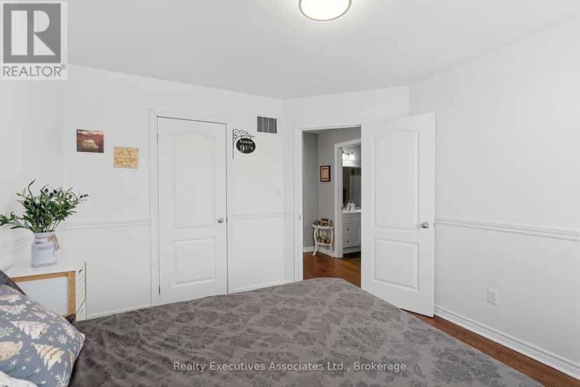71 Truax Street — photo 33 of 38