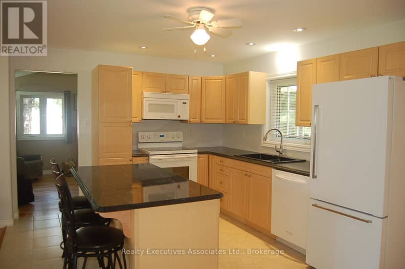211 Alpine Lake Road, Trent Lakes, photo 7