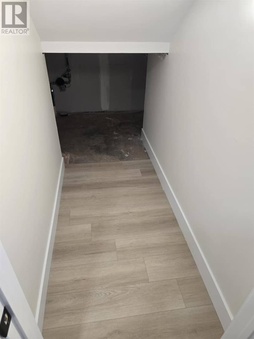 54 HUDSON Avenue — photo 30 of 35