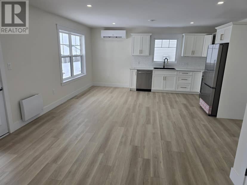 54 HUDSON Avenue — photo 31 of 35