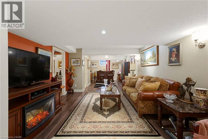 123 OAK PARK Drive — photo 33 of 40