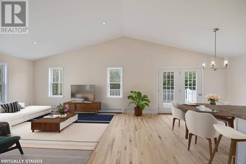 718 Millcove Road, Suffolk, photo 3