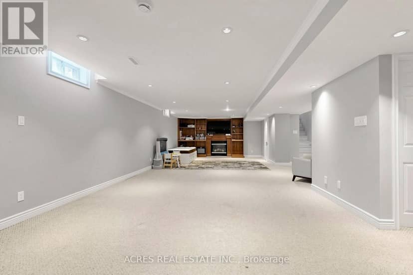 30 Casper Crescent — photo 36 of 40