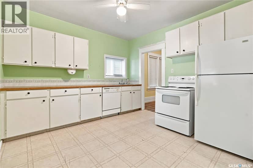 2229 Garnet STREET — photo 8 of 25