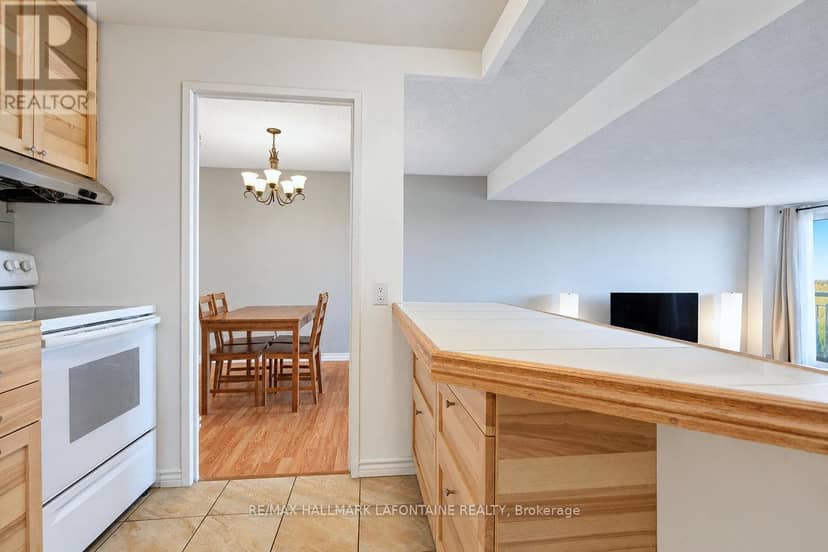 2205 - 1171 Ambleside Drive — photo 13 of 38