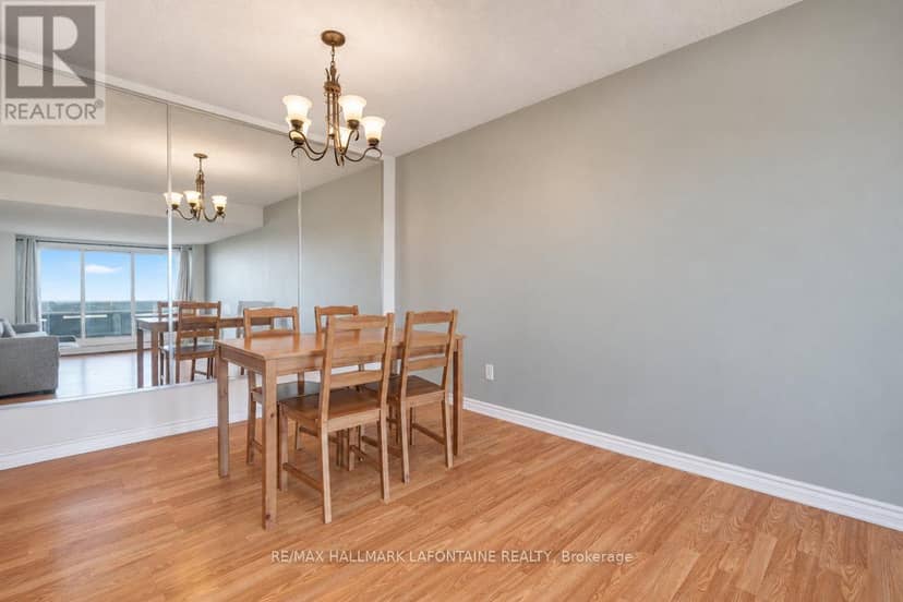 2205 - 1171 Ambleside Drive — photo 19 of 38