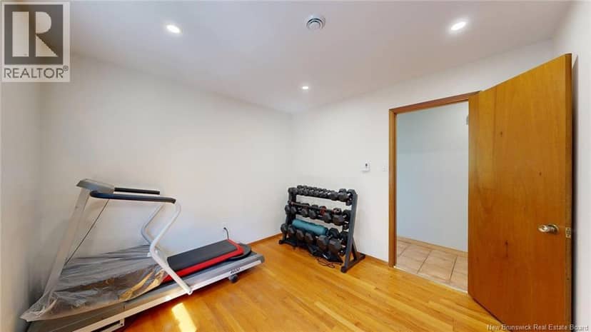6 Cardinal Lane — photo 17 of 40