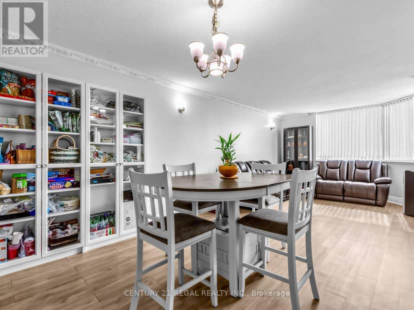 2105 - 234 Albion Road, Toronto, photo 4