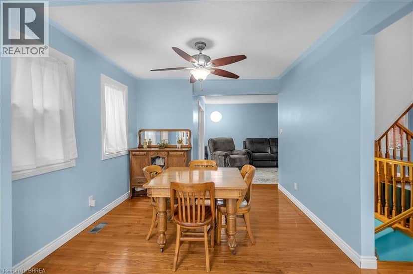 490 DEVONSHIRE Avenue — photo 12 of 40