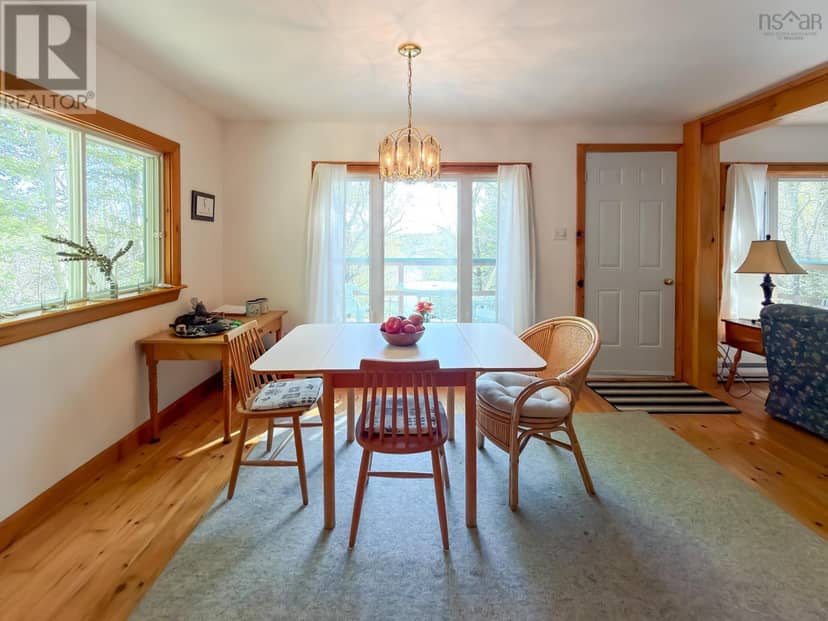 840 Narrows Road E — photo 9 of 26