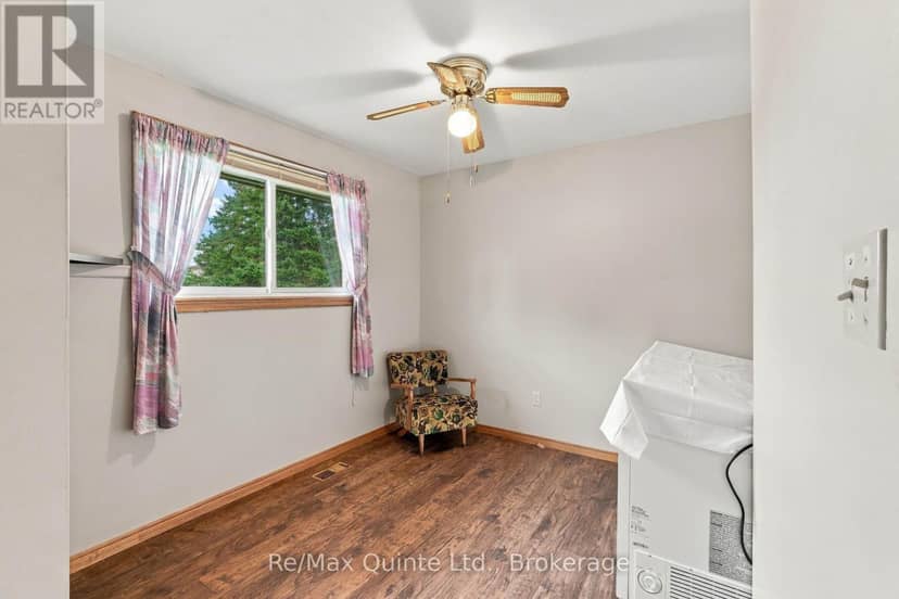 237 Byron Street — photo 16 of 32