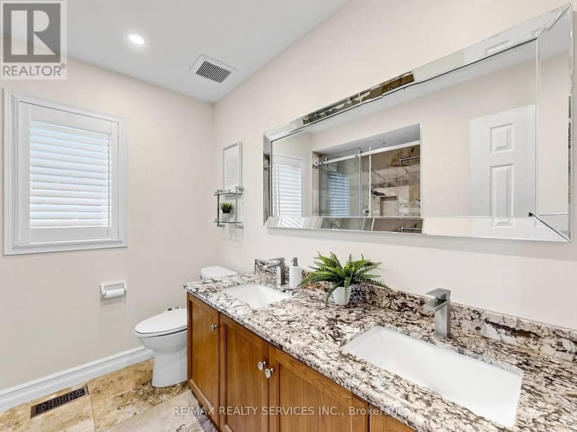 127 Russell Jarvis Drive — photo 18 of 27