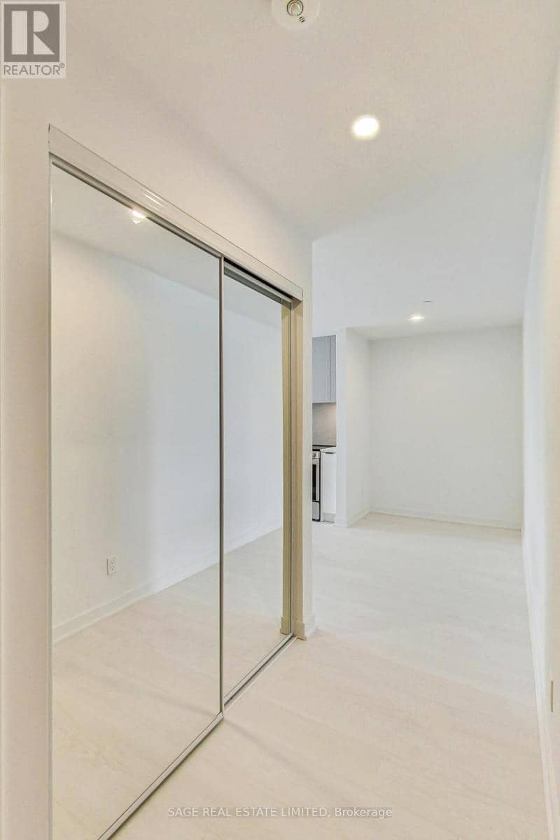 405 - 57 Brock Avenue, Toronto, photo 7