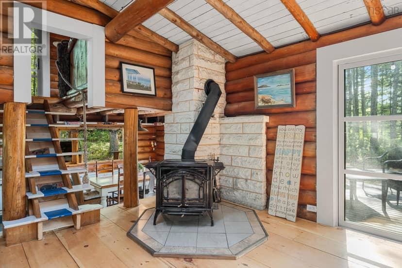 79 Lakeview Avenue — photo 9 of 40