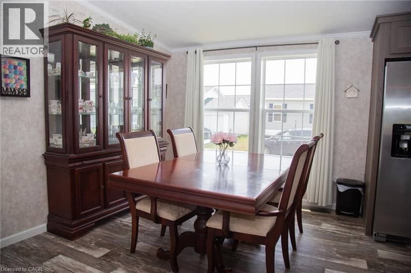 26 HICKORY Hollow — photo 9 of 40