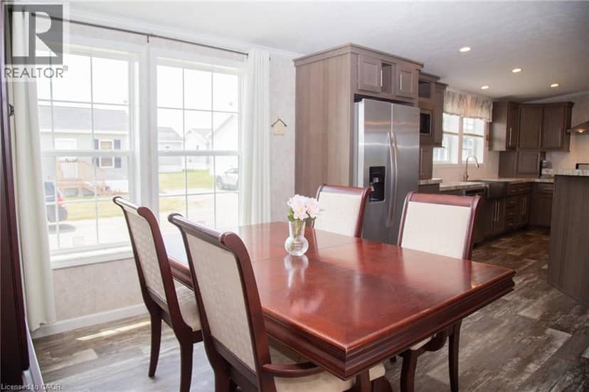26 HICKORY Hollow — photo 10 of 40
