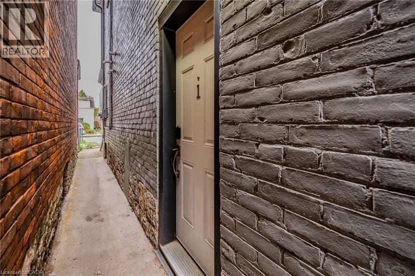 74 CATHCART Street — photo 34 of 40