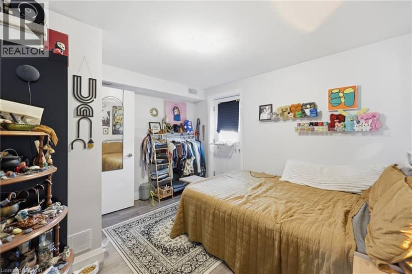 74 CATHCART Street — photo 25 of 40