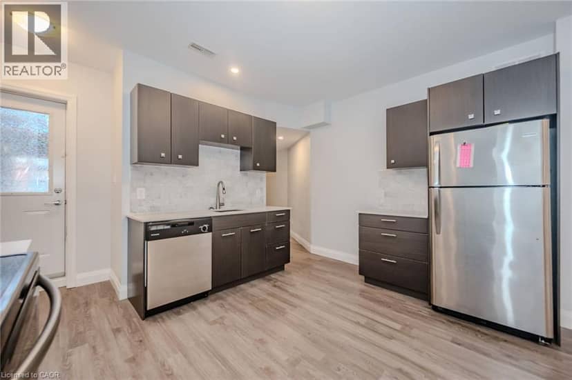 74 CATHCART Street, Hamilton, photo 7