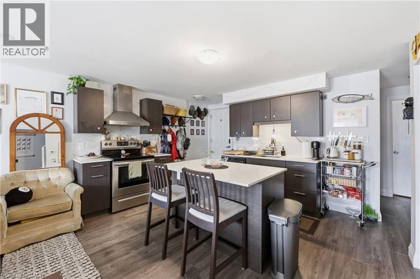 74 CATHCART Street — photo 24 of 40