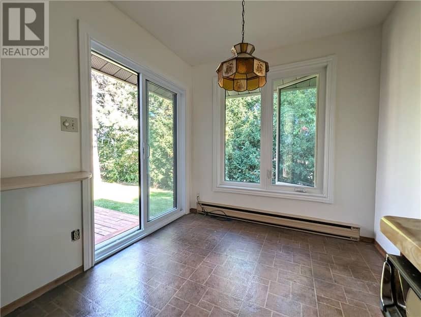 587 Jupiter Court — photo 17 of 40