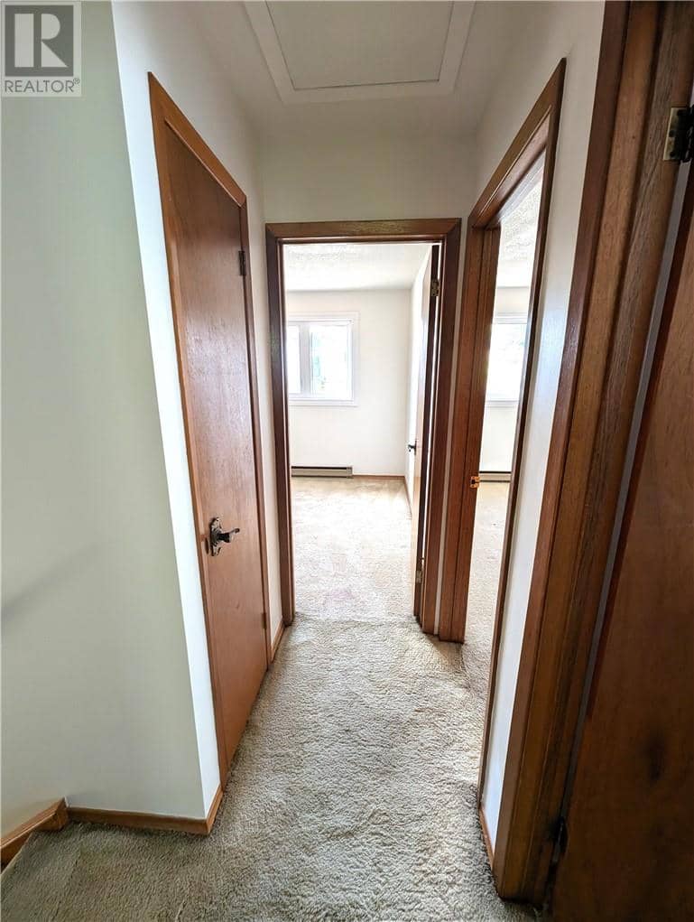 587 Jupiter Court — photo 35 of 40