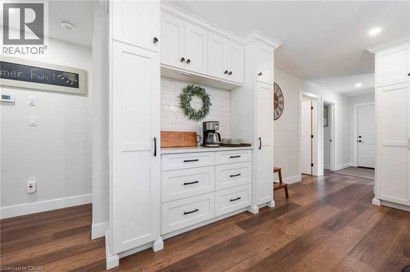 22 MILNE Street — photo 14 of 36