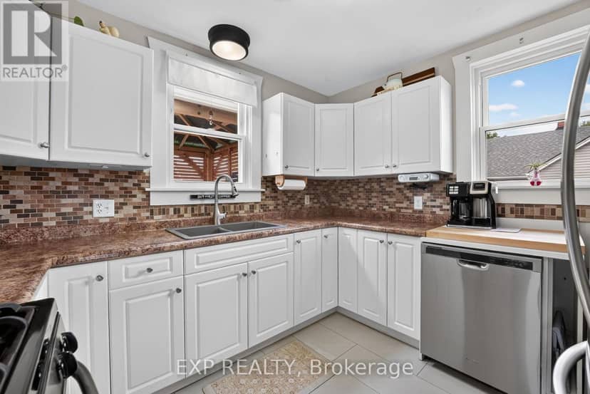 888 Steele Street — photo 16 of 40