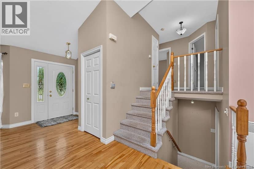 301 Worthington Avenue — photo 2 of 21