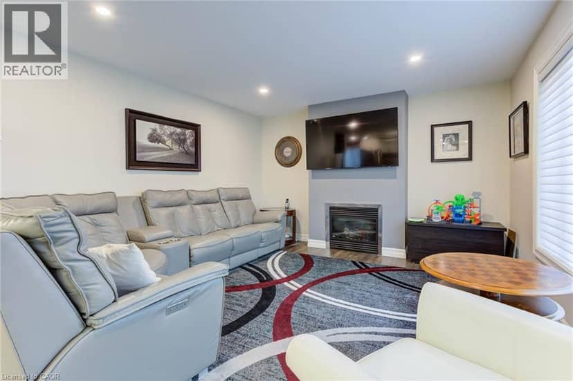 128 SCHMIDT Drive — photo 10 of 27