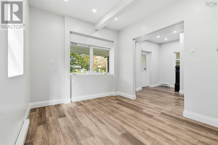 89 St. Phillips Street — photo 34 of 40