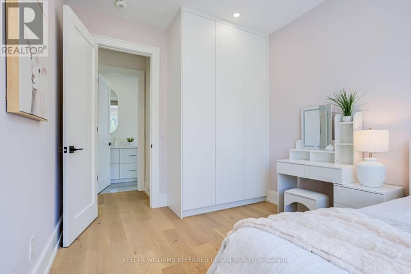 5 Bradbury Crescent — photo 33 of 40