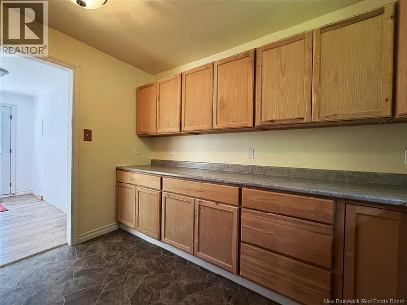 90 Weston Road — photo 10 of 24