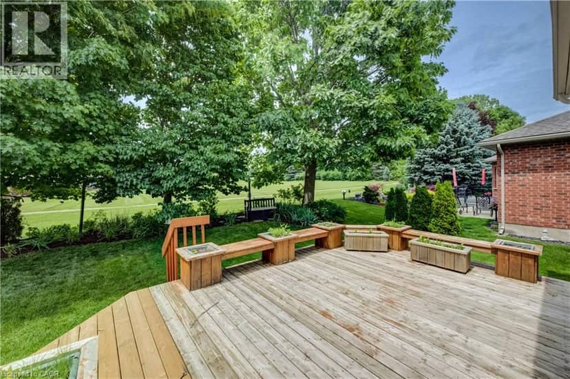 11 SUN VALLEY Drive — photo 30 of 40