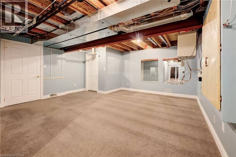 11 SUN VALLEY Drive — photo 26 of 40