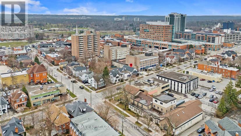 196 King Street — photo 23 of 28