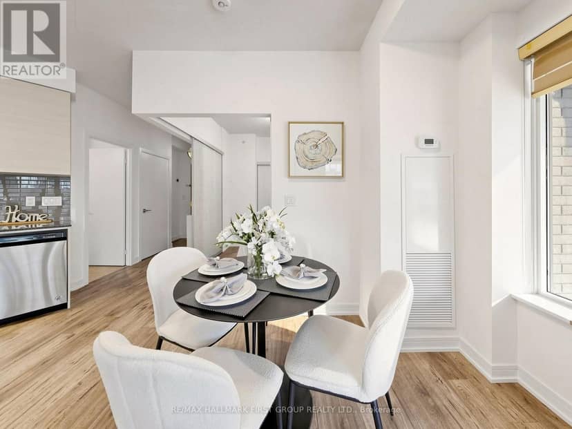237 - 621 Sheppard Avenue E — photo 18 of 35