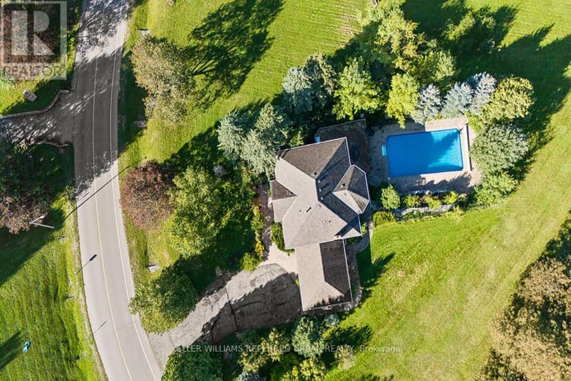64 Elderberry Trail, Aurora, photo 2
