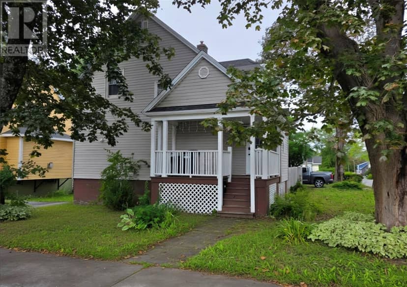42 EastValley Road — photo 1 of 29